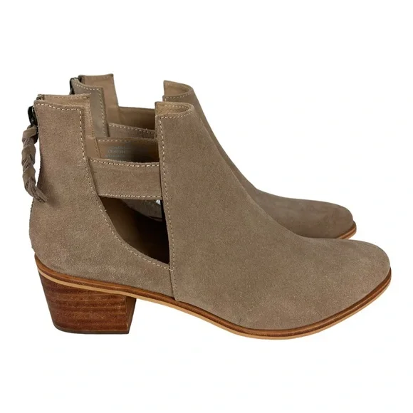 FINAL SALE Able Gamboa Cut-Out Bootie Ash Grey Suede | Size 9.5 - Picture 3 of 10
